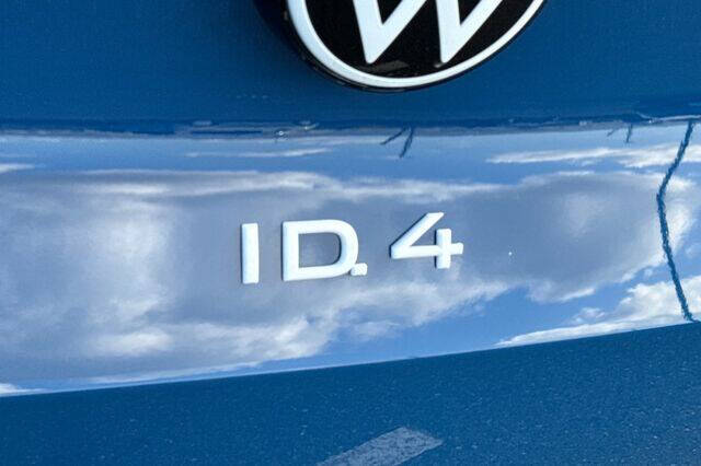 2025 Volkswagen ID.4 Pro