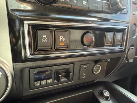 2017 Nissan Titan Platinum Reserve