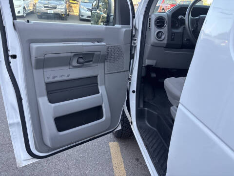 2013 Ford E-Series E-250