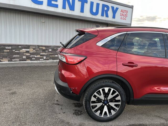 2020 Ford Escape SEL