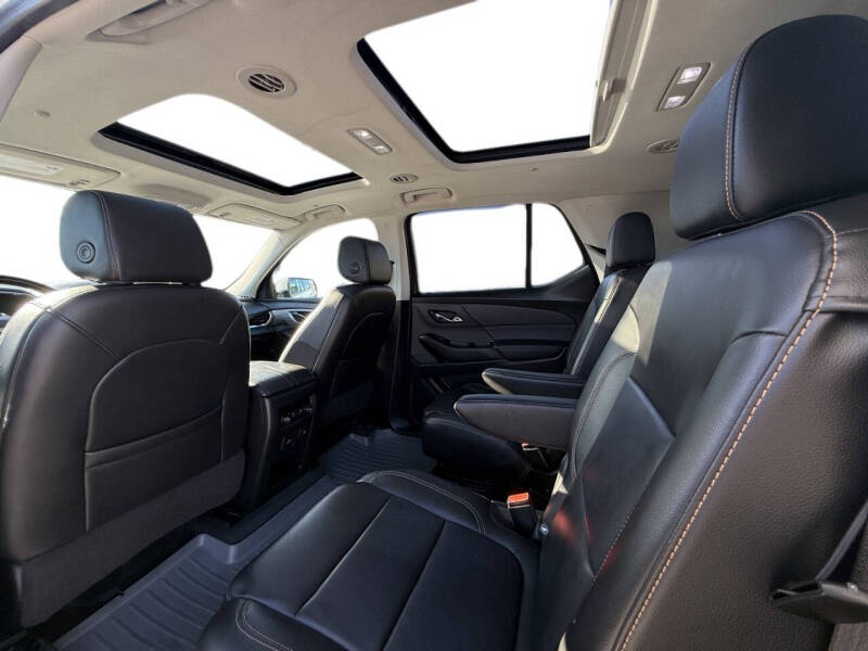 2020 Chevrolet Traverse LT Leather