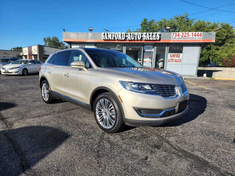 2017 Lincoln MKX for sale at Samford Auto Sales in Riverview MI