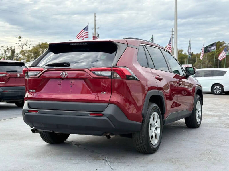 2019 Toyota RAV4 LE