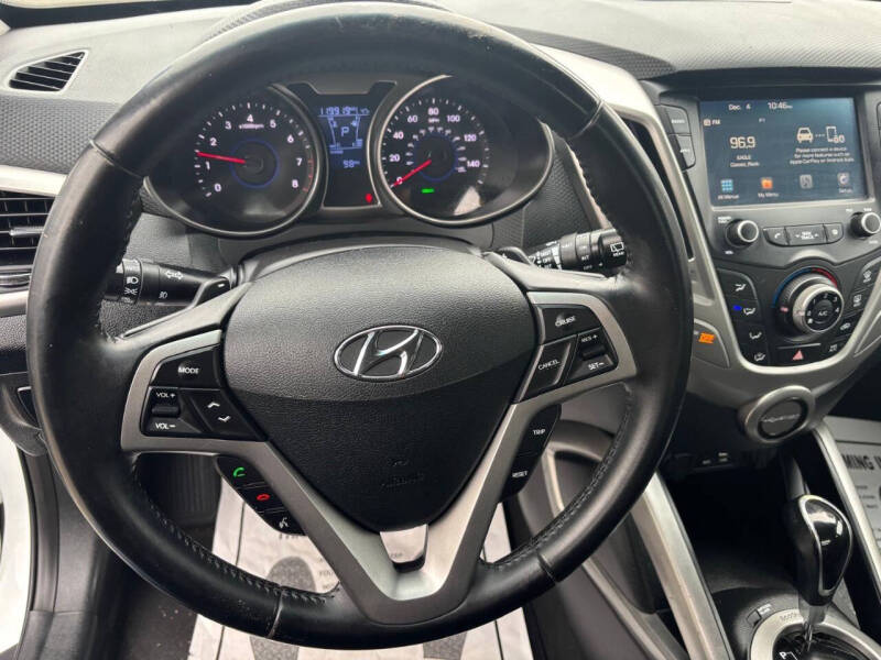 2017 Hyundai Veloster Value Edition