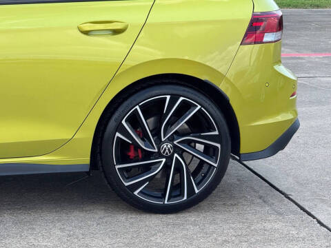 2022 Volkswagen Golf GTI Autobahn