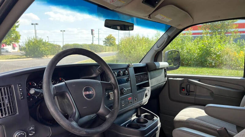 2014 GMC Savana 2500