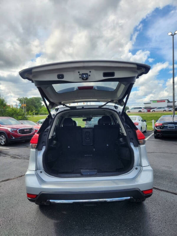 2017 Nissan Rogue SL