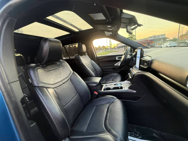2020 Ford Explorer ST
