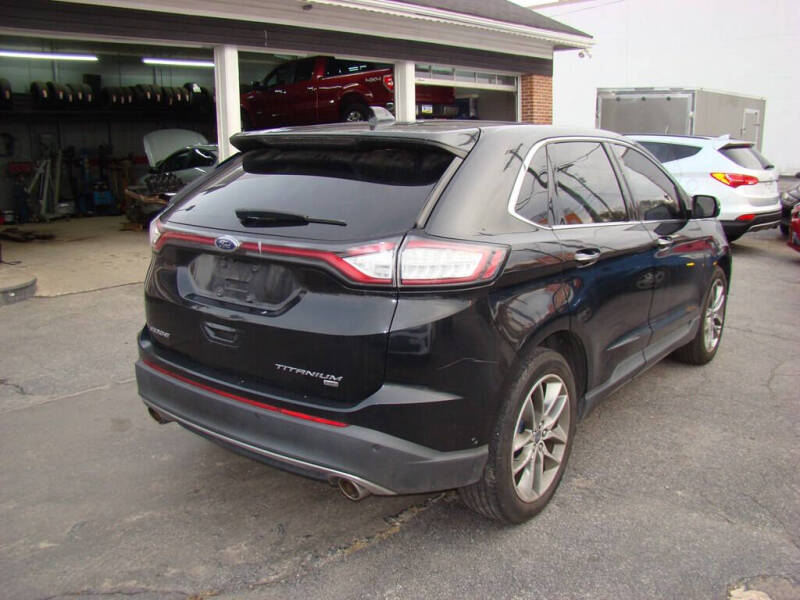 2015 Ford Edge Titanium photo 3