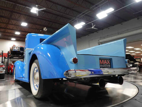 1942 Diamond T Pickup