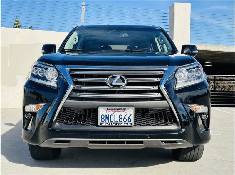 2019 Lexus GX PREMIUM photo 2