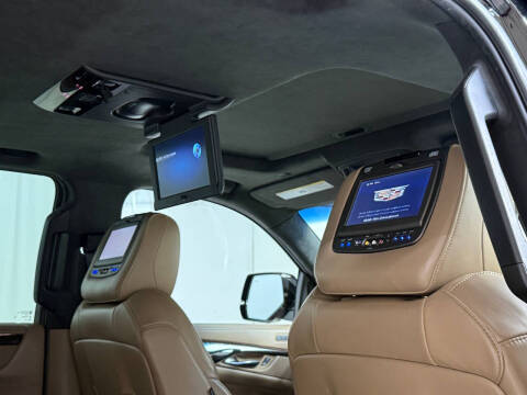 2019 Cadillac Escalade ESV Platinum