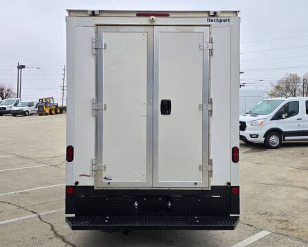 2022 Chevrolet Express 3500