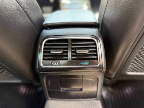 2014 Audi A4 2.0T quattro Premium Plus