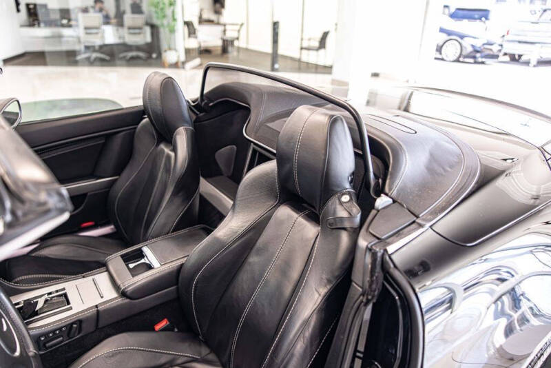 2010 Aston Martin V8 Vantage Roadster