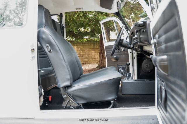 1972 Volkswagen Beetle