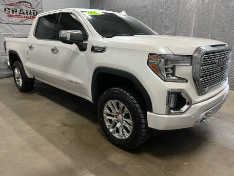 2021 GMC Sierra 1500 for sale at GRAND AUTO SALES in Grand Island NE