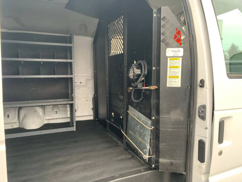 2014 Ford E-Series E-350 SD