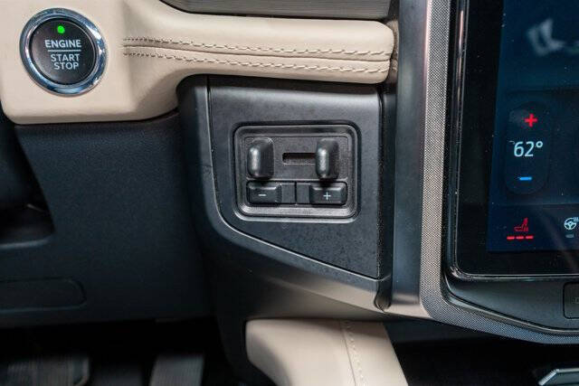 2023 Ford Expedition MAX Platinum