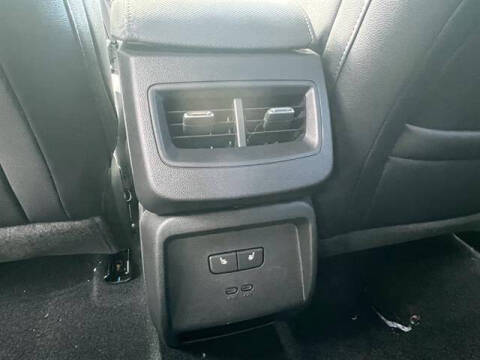 2025 Chevrolet Equinox EV LT 2