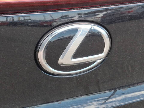 2022 Lexus UX 200