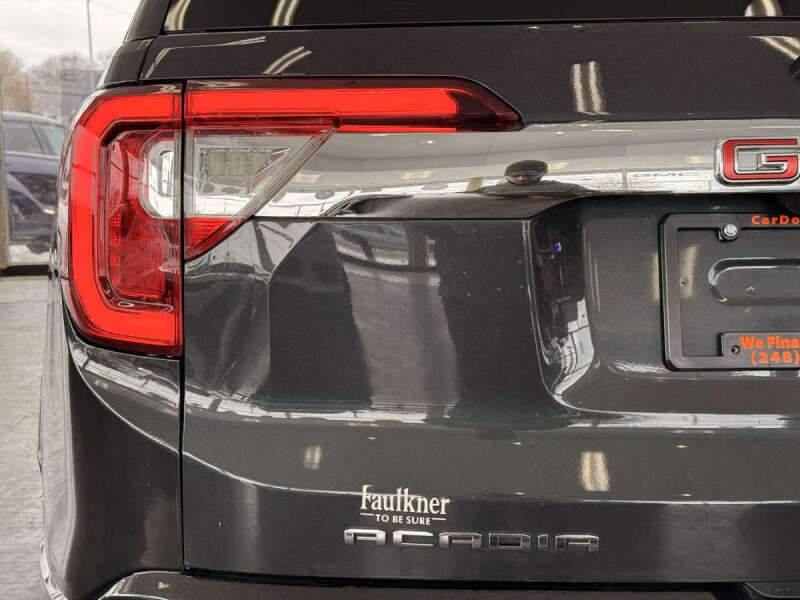 2021 GMC Acadia Denali