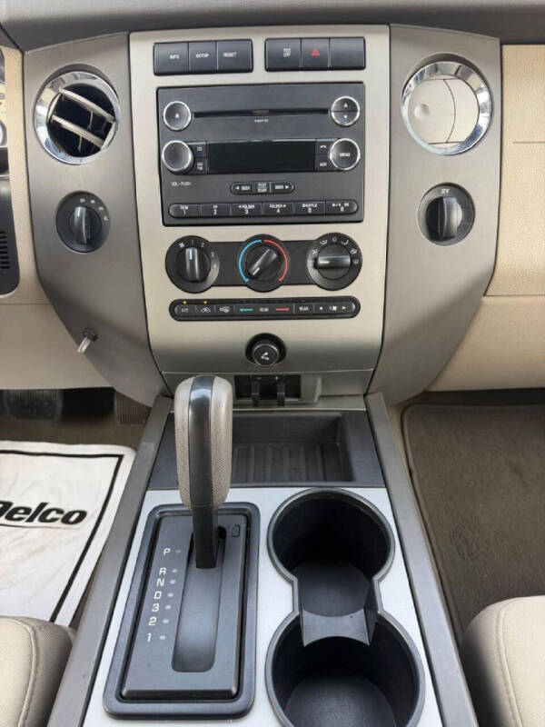 2013 Ford Expedition XLT