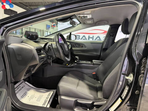 2025 Toyota Prius LE