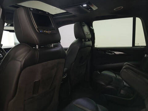 2015 Cadillac Escalade Platinum