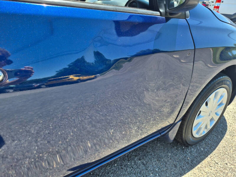 2019 Nissan Versa SV