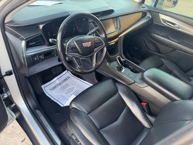 2018 Cadillac XT5 Luxury