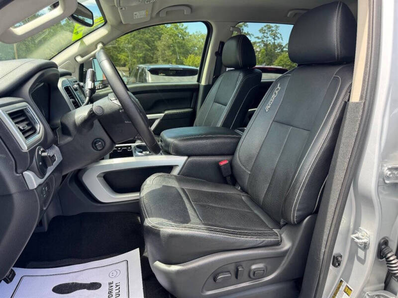 2019 Nissan Titan