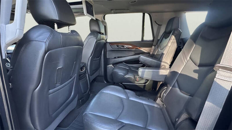 2020 Cadillac Escalade Luxury