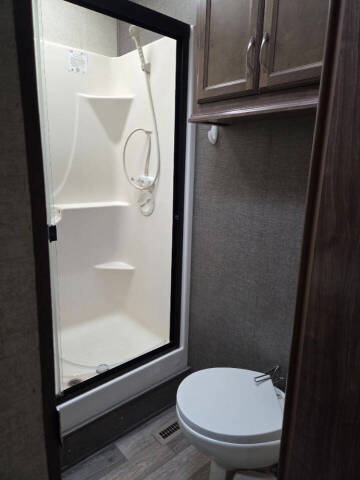 2016 Heartland Fairfield 42' Park Model Delivery Available