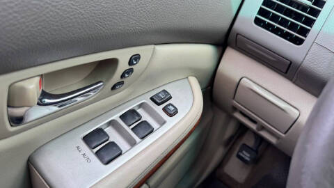 2004 Lexus RX 330