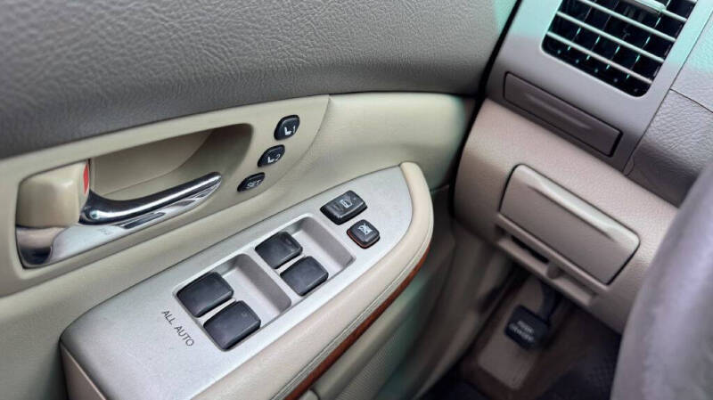 2004 Lexus RX 330