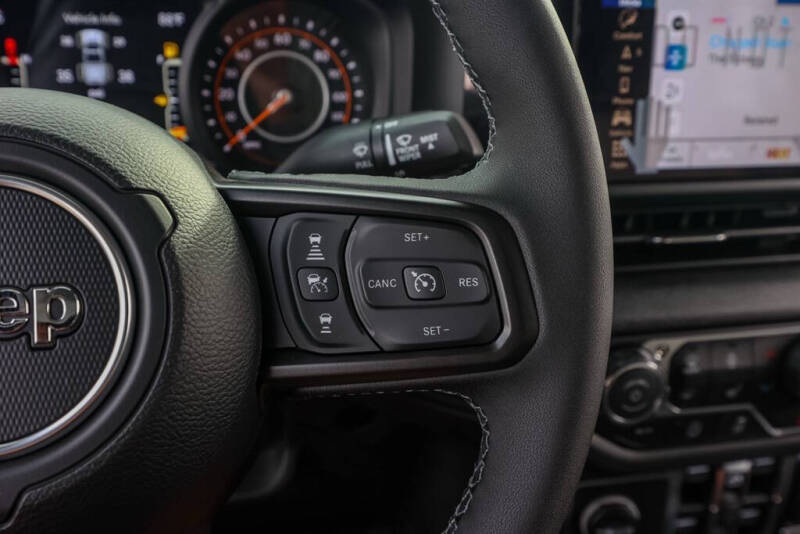 2025 Jeep Gladiator Willys