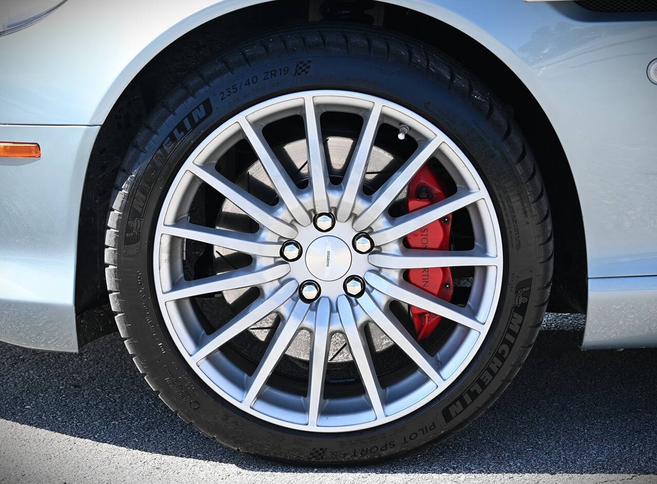 2005 Aston Martin DB9 31