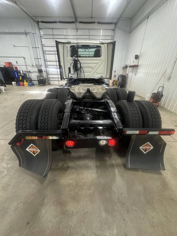 2020 International RH613