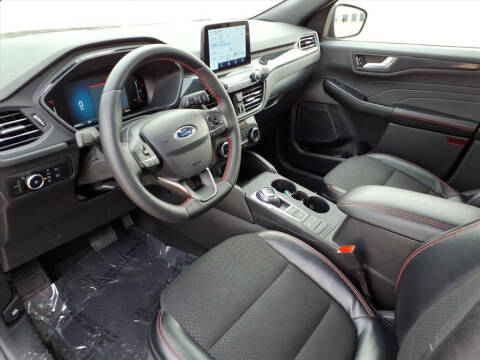 2025 Ford Escape ST-Line Select