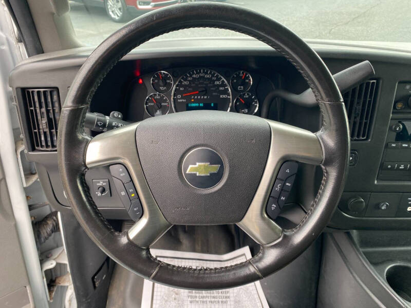 2018 Chevrolet Express LS 3500