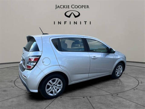 2020 Chevrolet Sonic LT