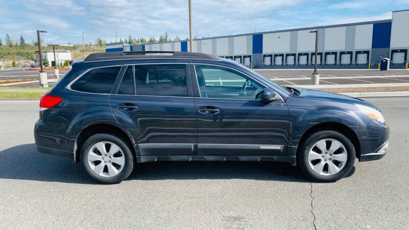 2011 Subaru Outback 2.5i Premium