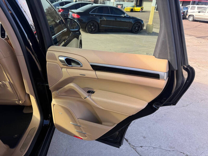 2013 Porsche Cayenne S