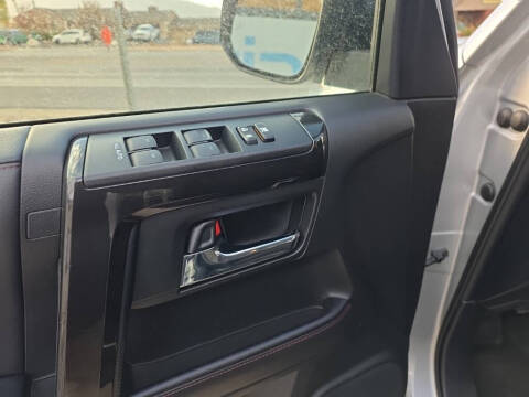 2024 Toyota 4Runner TRD Off-Road