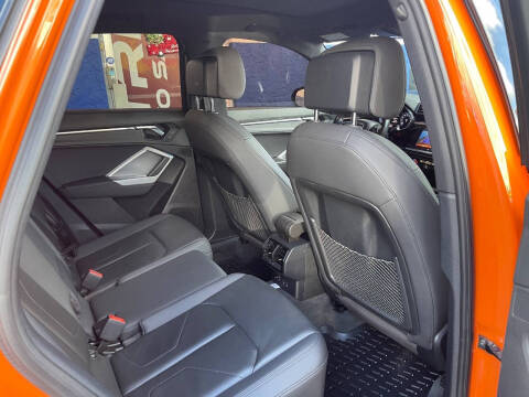 2019 Audi Q3 quattro Premium Plus 45 TFSI