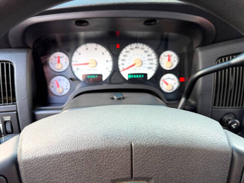 2005 Dodge Ram 1500 SLT