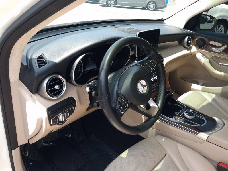 2018 Mercedes-Benz GLC GLC 300