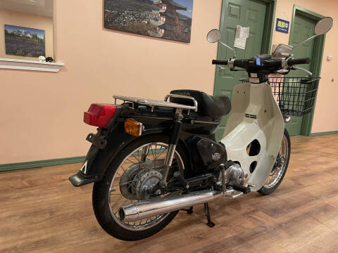 1998 Honda Super Cub Custom C90E