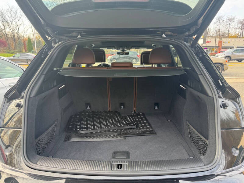 2019 Audi Q5 quattro Premium Plus 45 TFSI